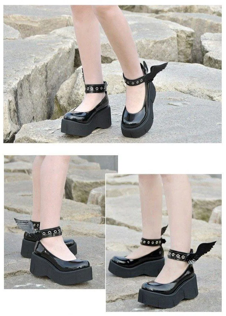 Angel Wing Platform Shoes: Wings on your feet and chunky soles for a unique look