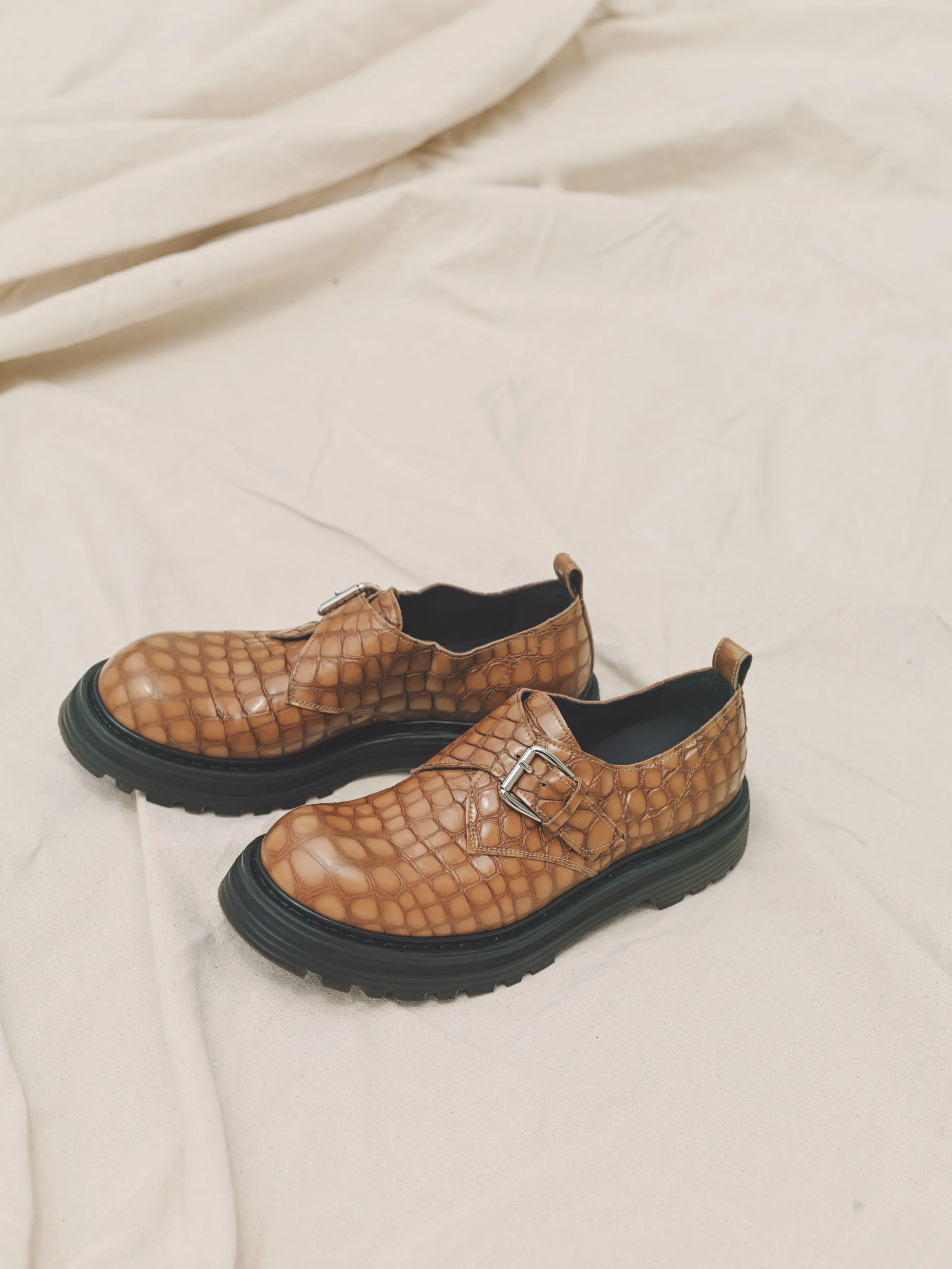 Biscotto Croc Buckle Strap Leather Combat Derby