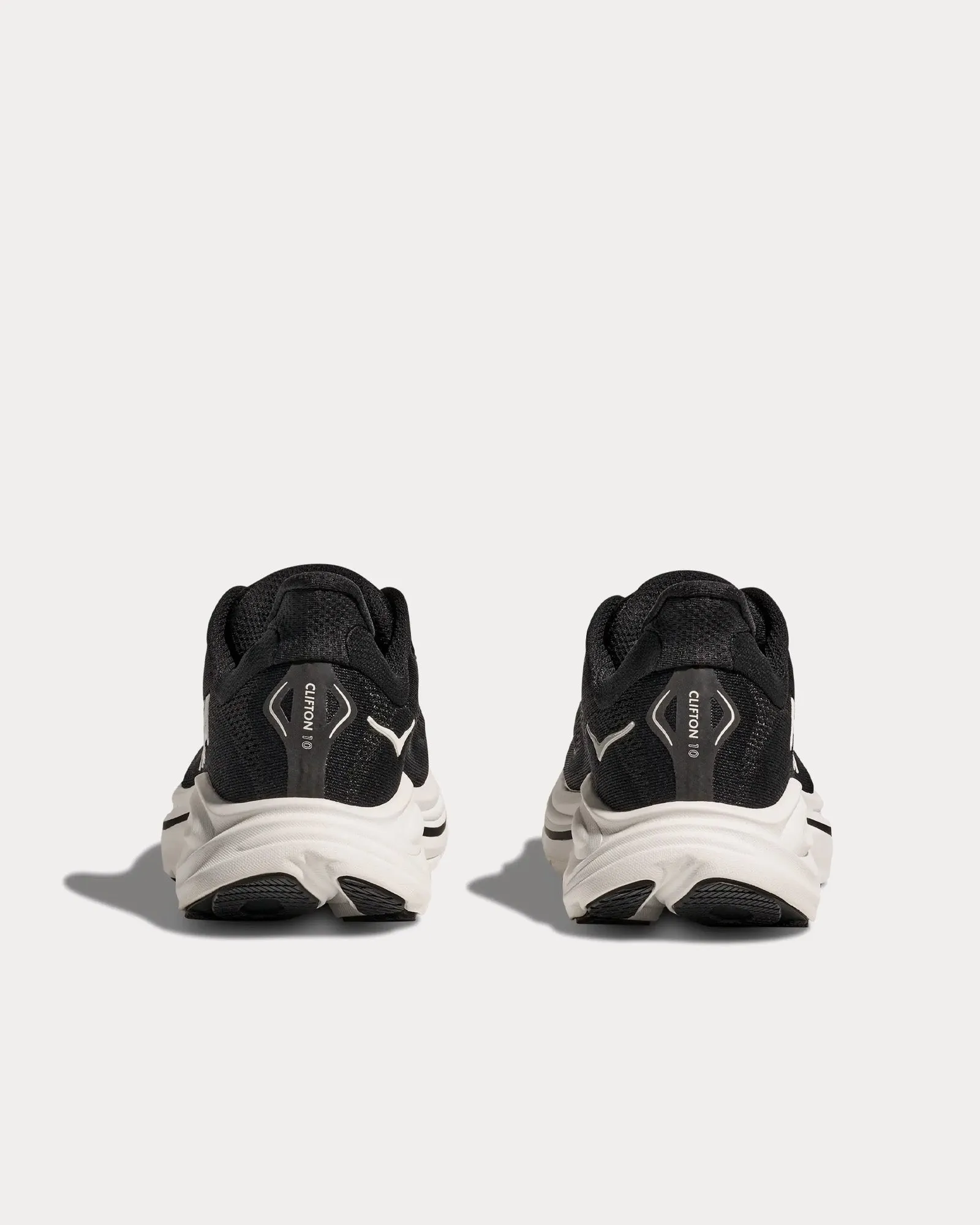 Clifton 10 Black / White Running Shoes
