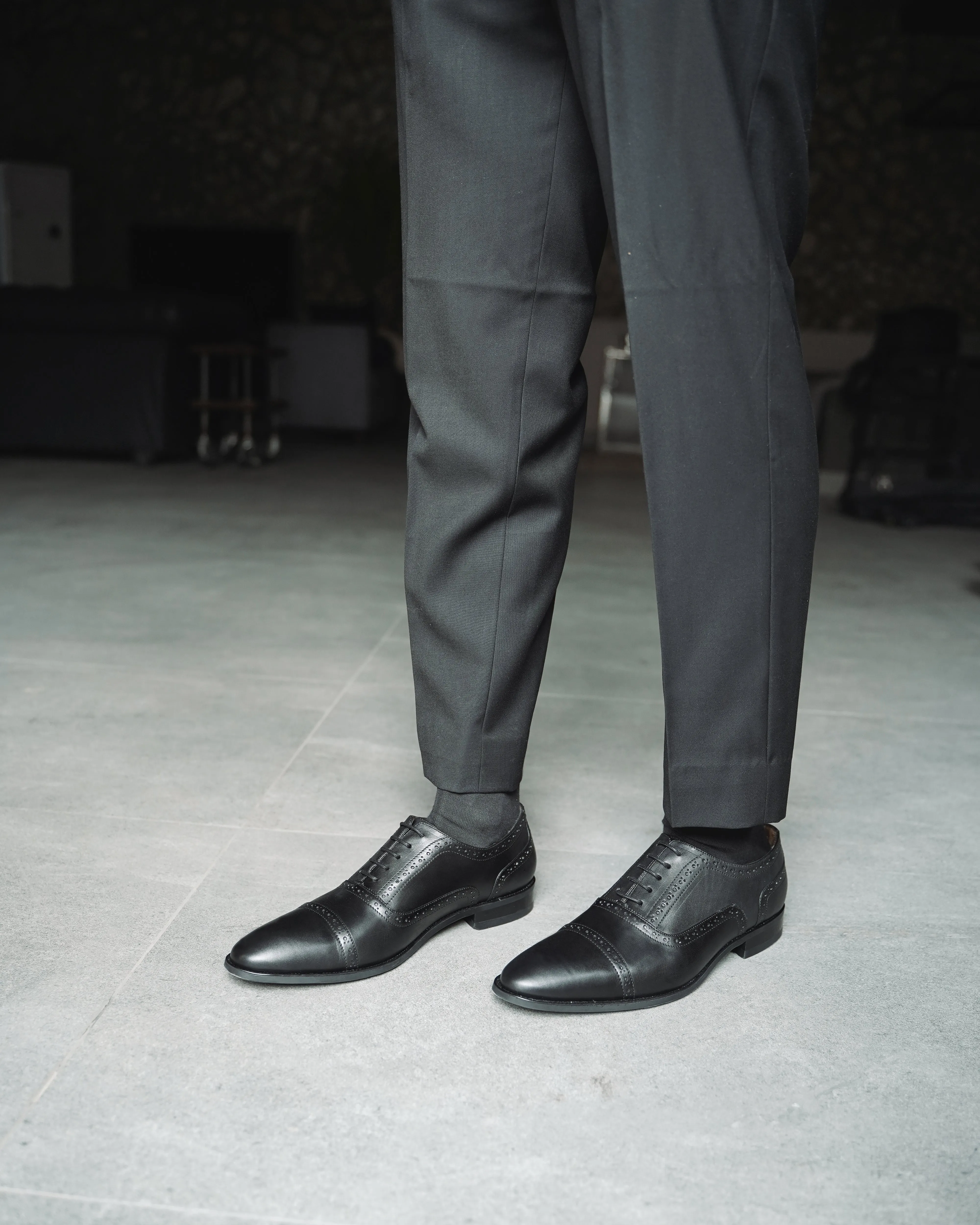 Richmond - Men's Black Calf Leather Oxford Shoe
