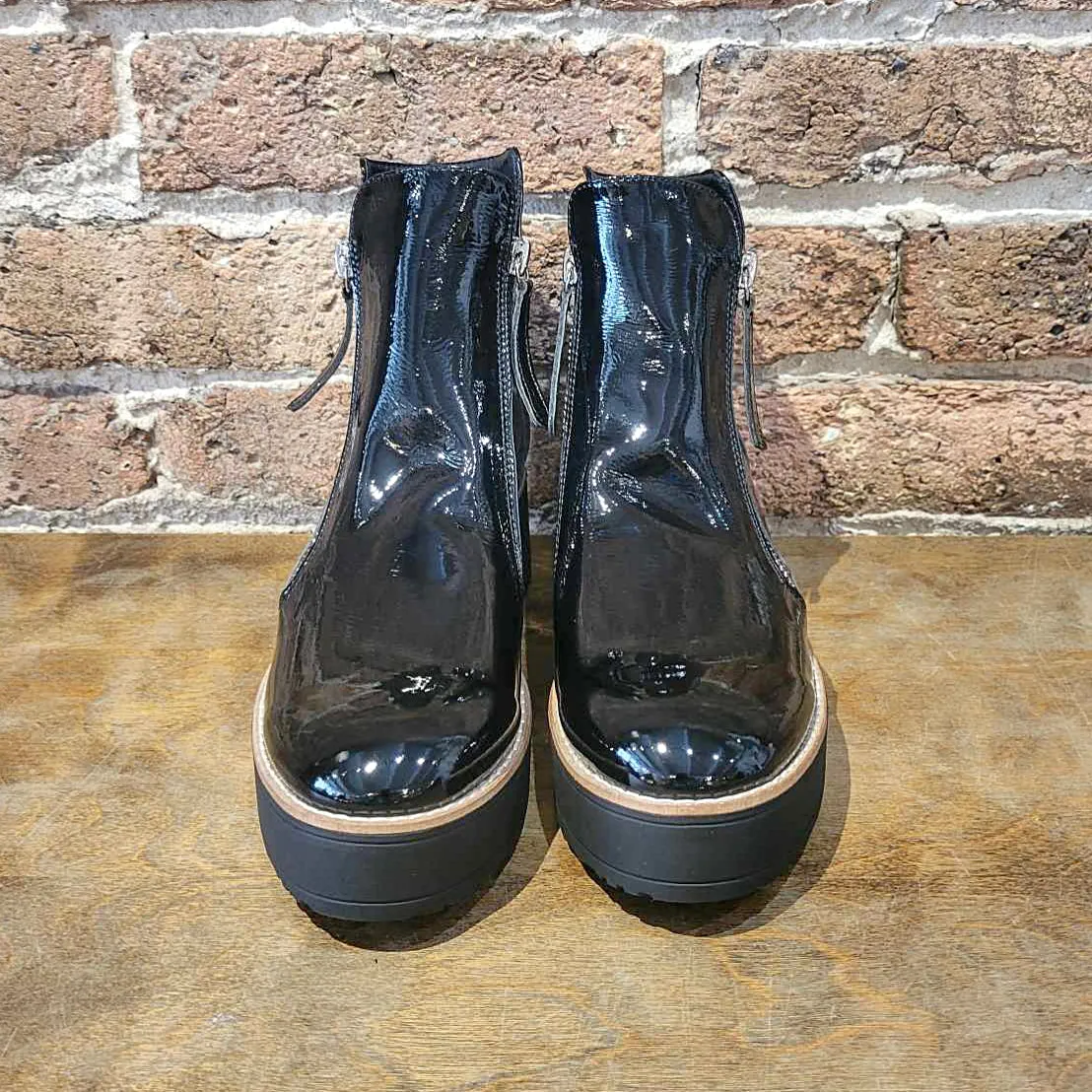 Silent D Nene Black Patent